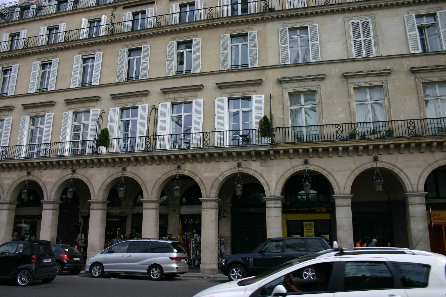Madeleine Bres' first home in Paris (2).JPG